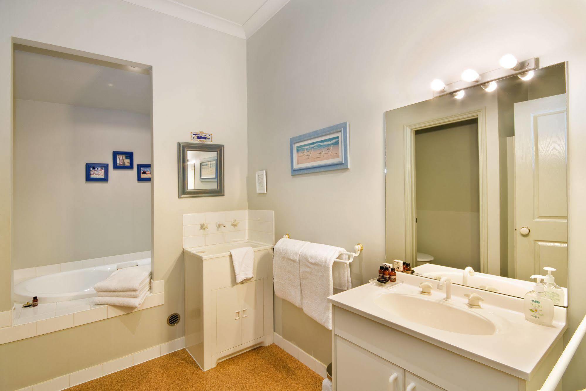 Lemonade Creek Cottages Лорн Экстерьер фото
